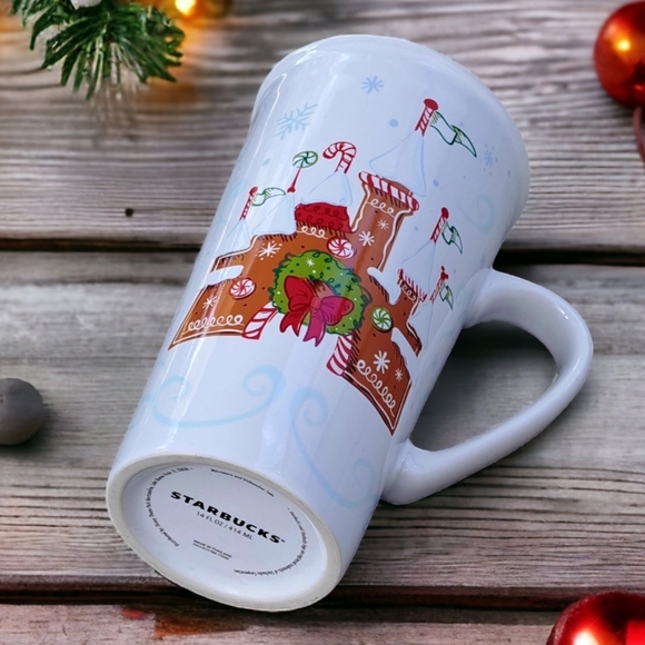 Starbucks Disney Parks Gingerbread Castle Latte Mug. 16fl.oz Retired - Picture 2 of 10